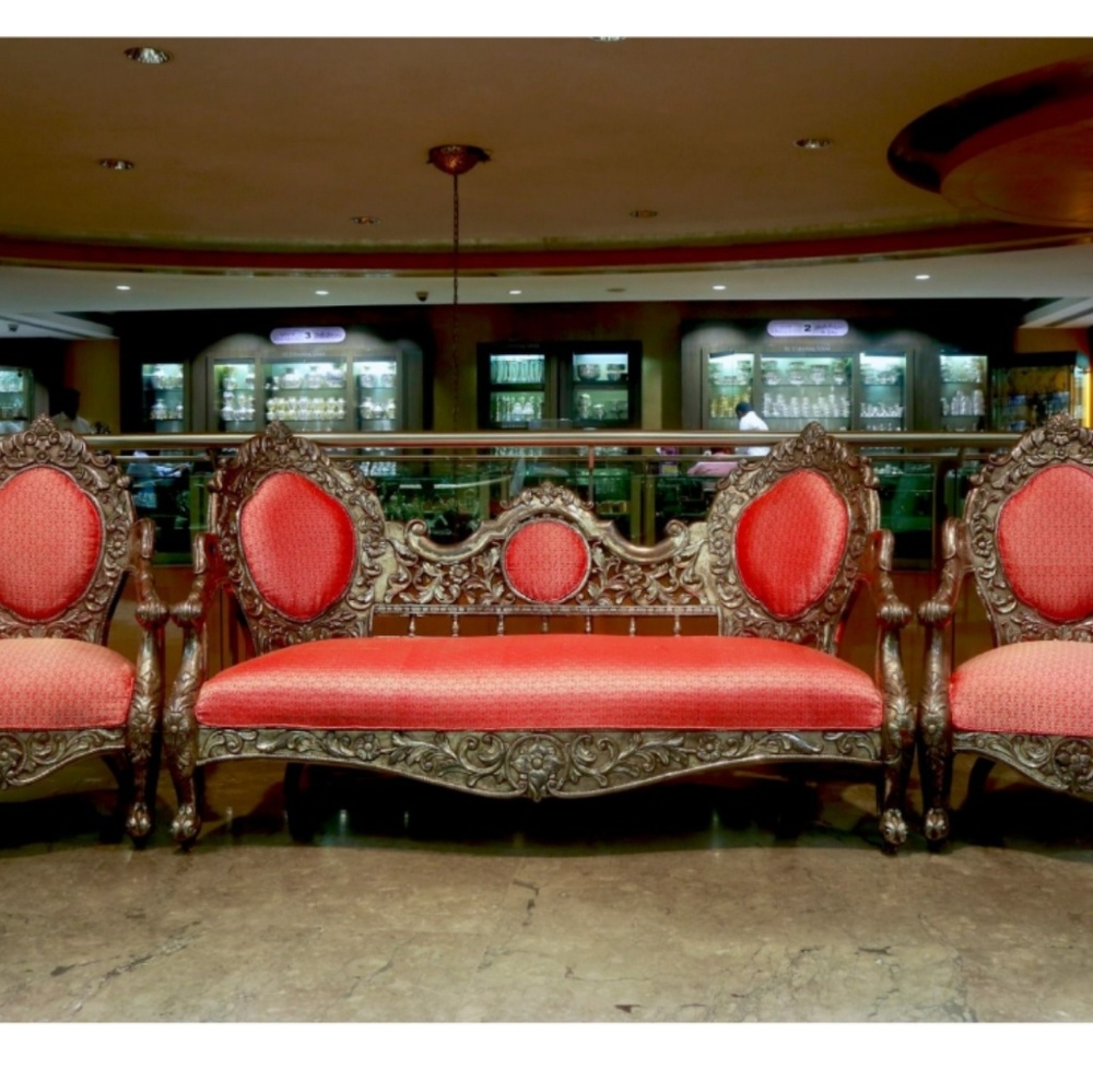.925 silver couch